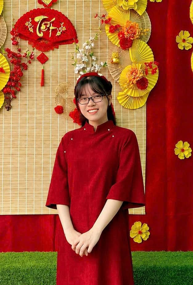 Cô Trần Ngọc Phương Nhi